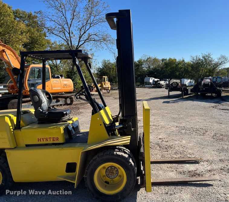 image for item EN5716 Hyster H90XLS forklift