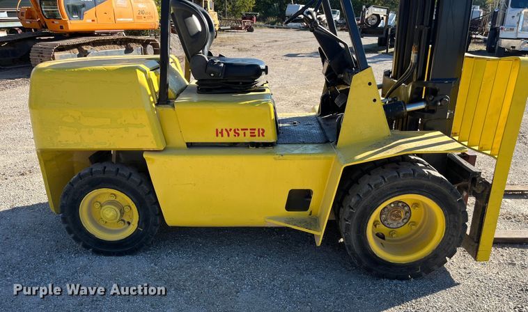 image for item EN5716 Hyster H90XLS forklift