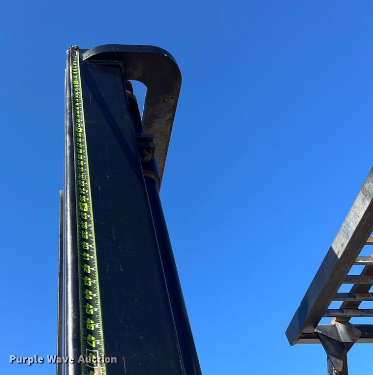 image for item EN5716 Hyster H90XLS forklift