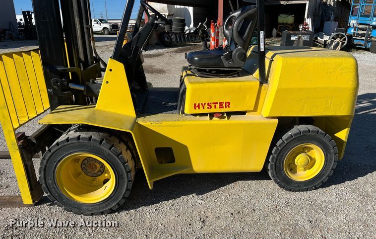 image for item EN5716 Hyster H90XLS forklift
