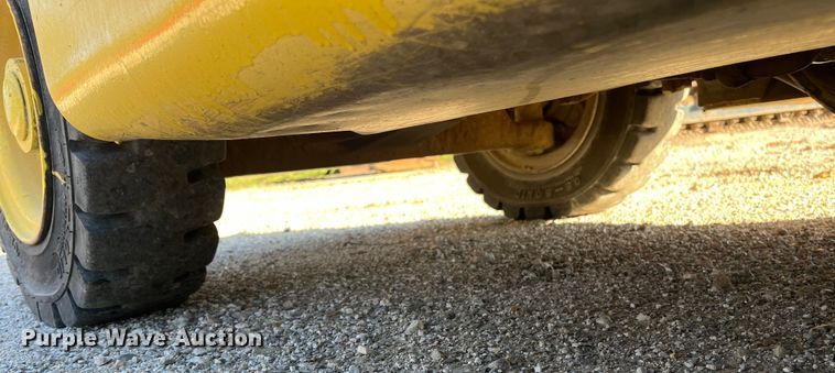 image for item EN5716 Hyster H90XLS forklift