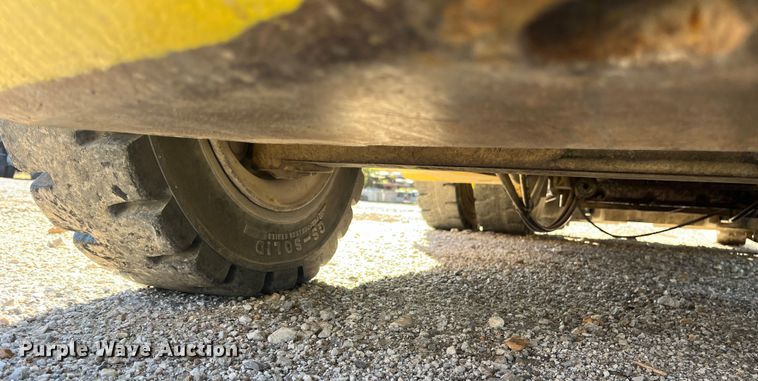 image for item EN5716 Hyster H90XLS forklift