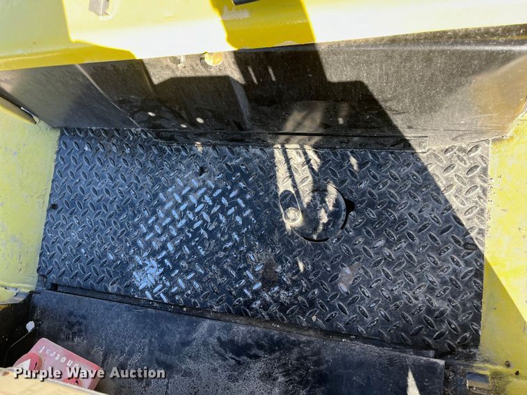 image for item EN5716 Hyster H90XLS forklift