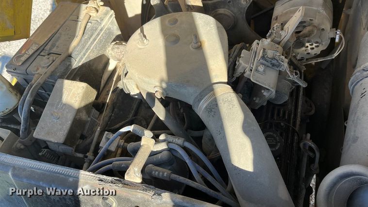 image for item EN5716 Hyster H90XLS forklift