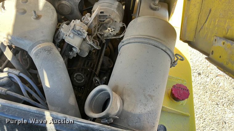 image for item EN5716 Hyster H90XLS forklift