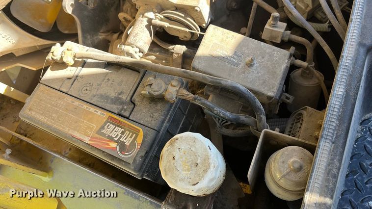 image for item EN5716 Hyster H90XLS forklift