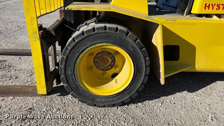 image for item EN5716 Hyster H90XLS forklift