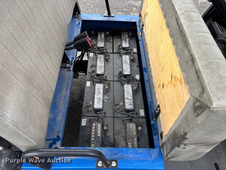 image for item EN5730 Columbia golf cart