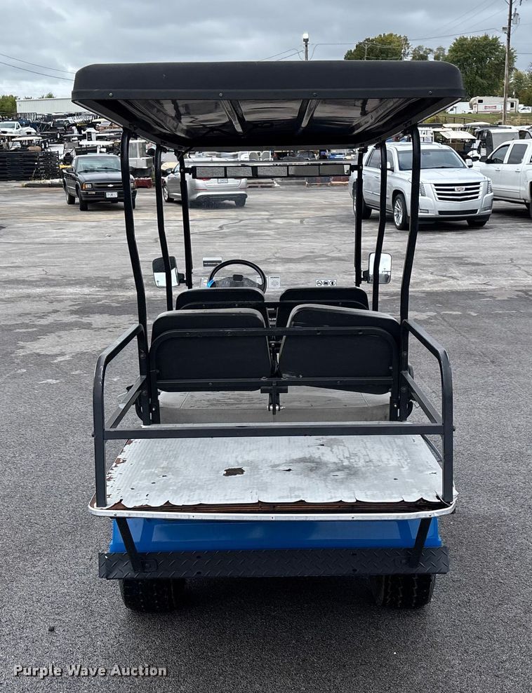 image for item EN5731 Columbia golf cart