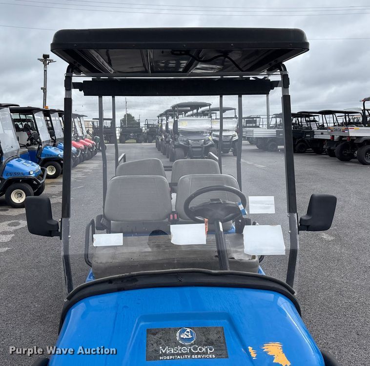 image for item EN5731 Columbia golf cart