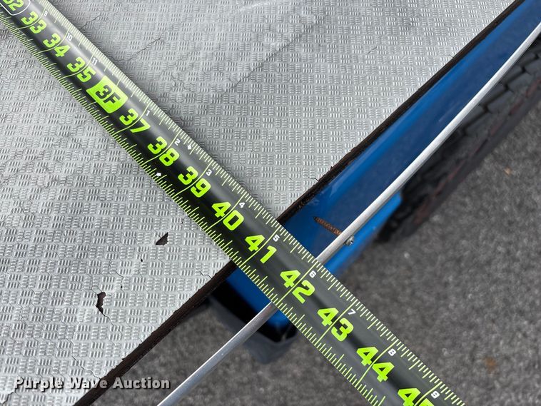 image for item EN5731 Columbia golf cart