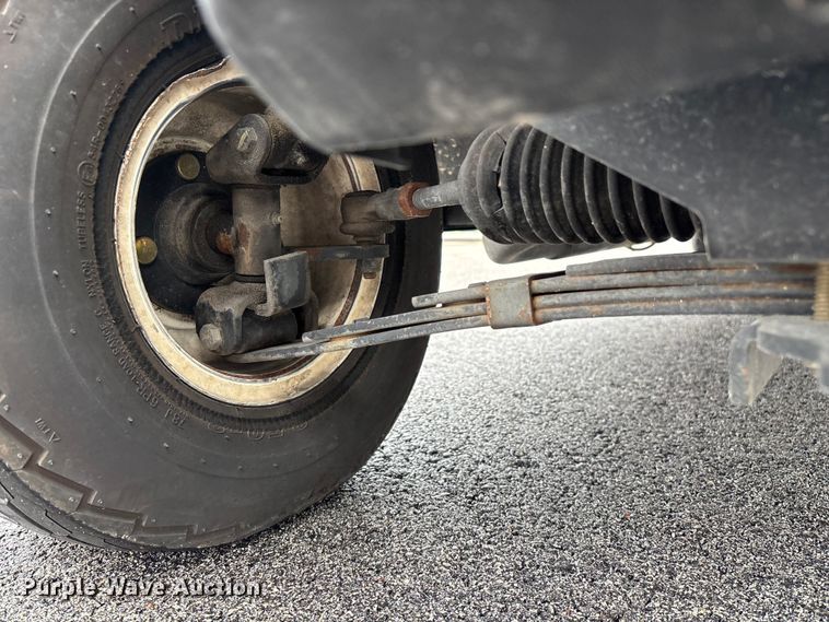 image for item EN5731 Columbia golf cart