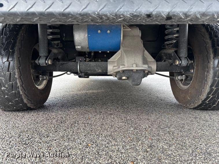 image for item EN5731 Columbia golf cart