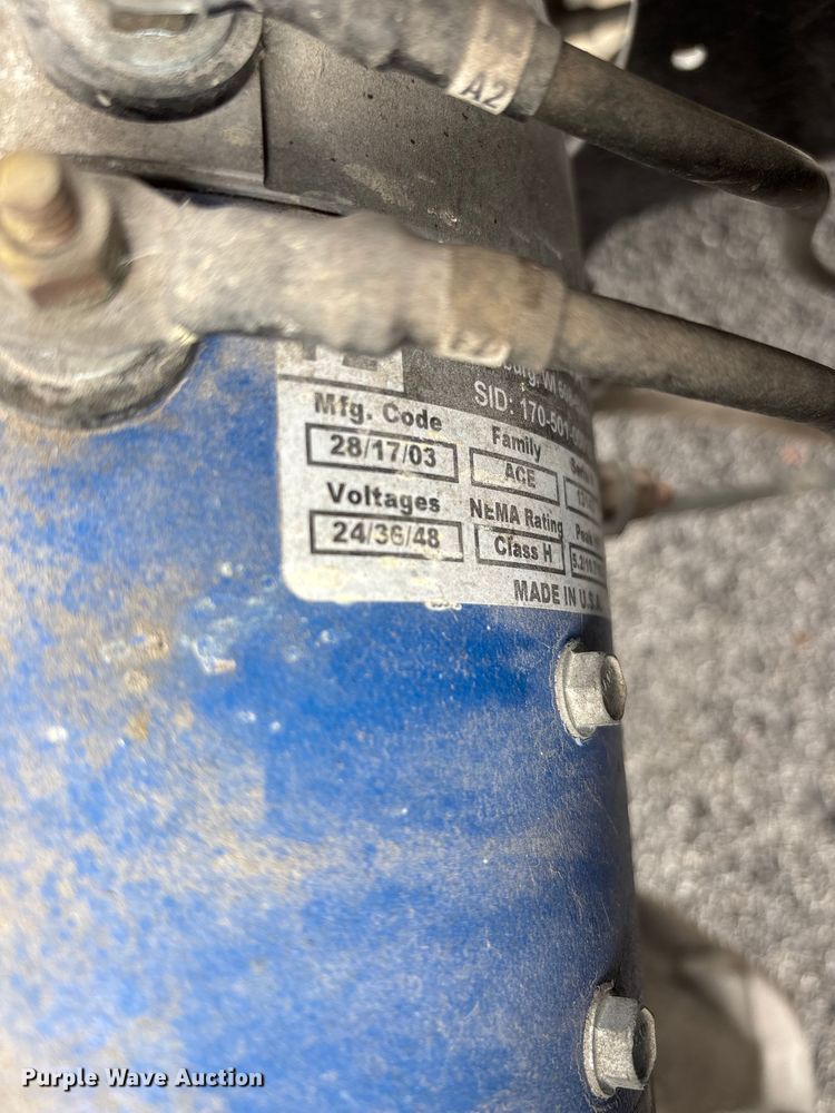 image for item EN5731 Columbia golf cart