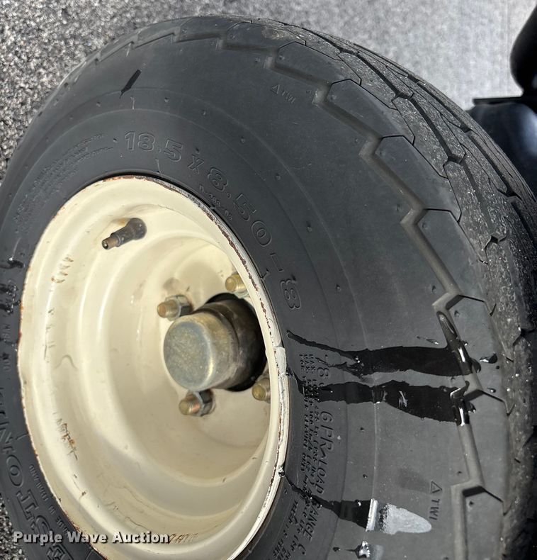 image for item EN5731 Columbia golf cart