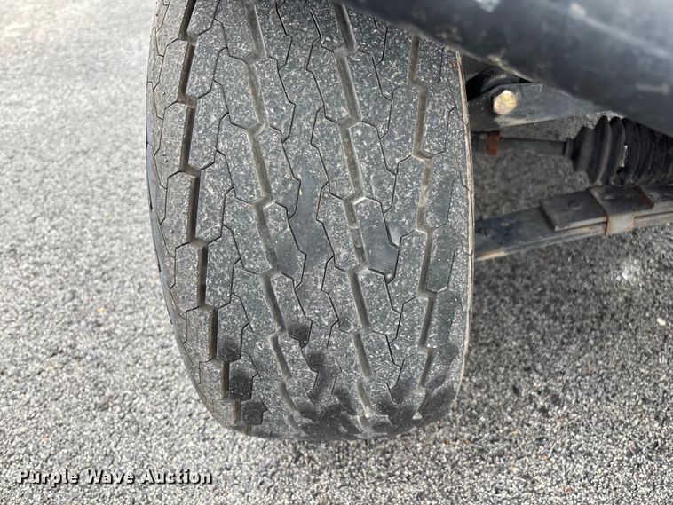 image for item EN5731 Columbia golf cart