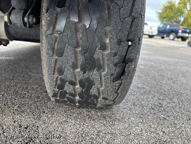 image for item EN5731 Columbia golf cart