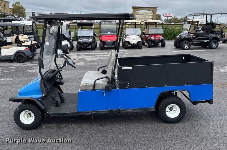 image for item EN5732 Columbia golf cart
