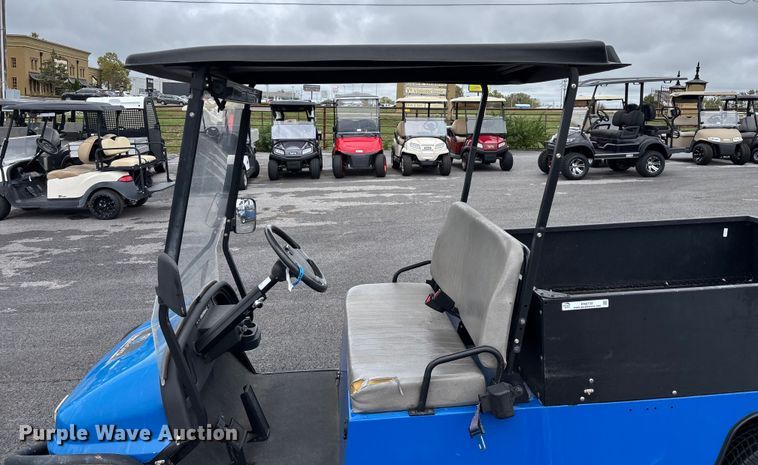 image for item EN5732 Columbia golf cart