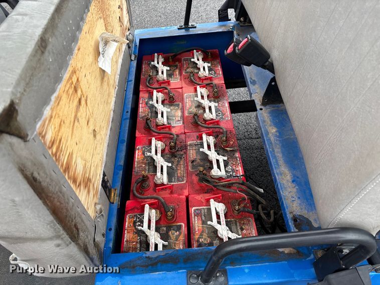 image for item EN5732 Columbia golf cart