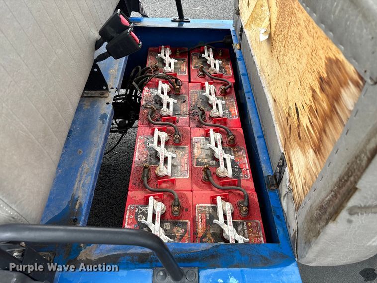 image for item EN5732 Columbia golf cart