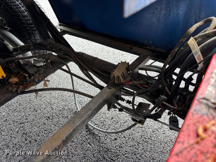 image for item EN5732 Columbia golf cart