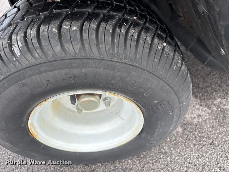 image for item EN5732 Columbia golf cart