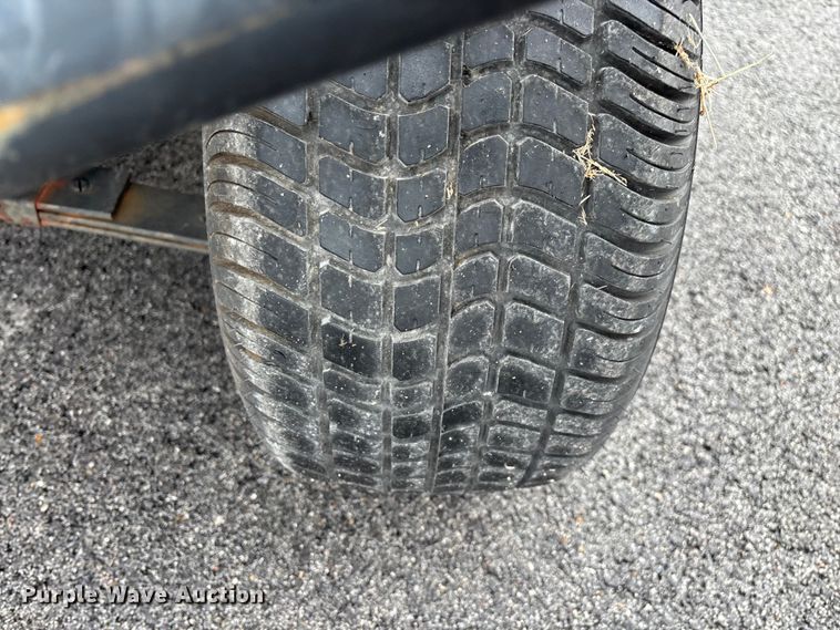 image for item EN5732 Columbia golf cart