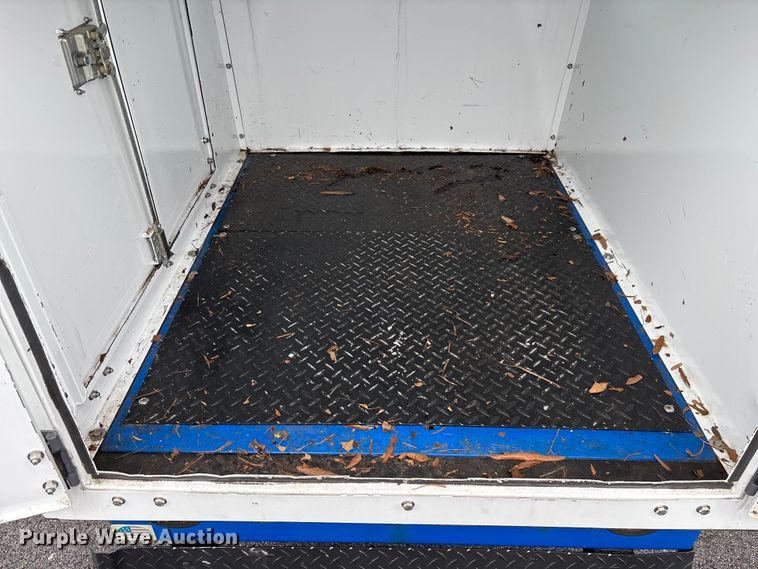 image for item EN5733 Columbia golf cart