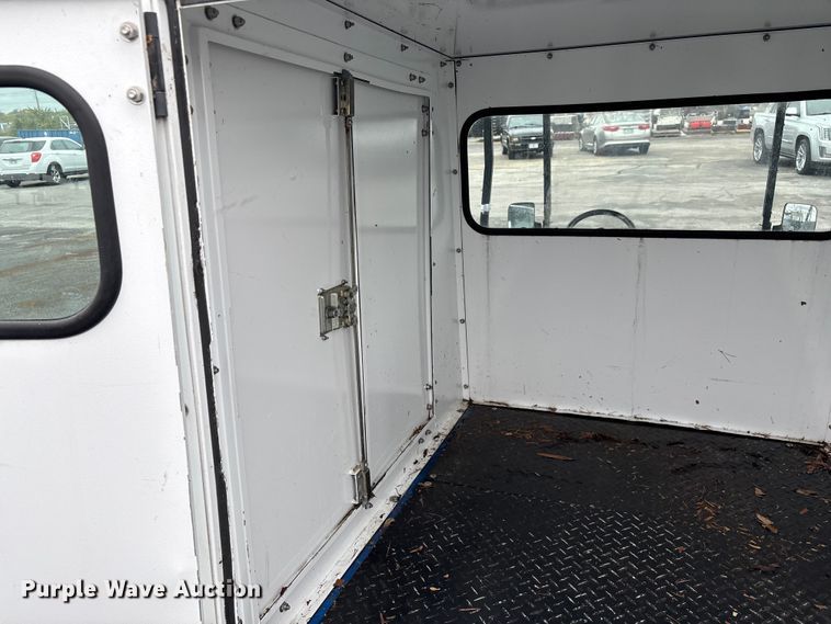 image for item EN5733 Columbia golf cart