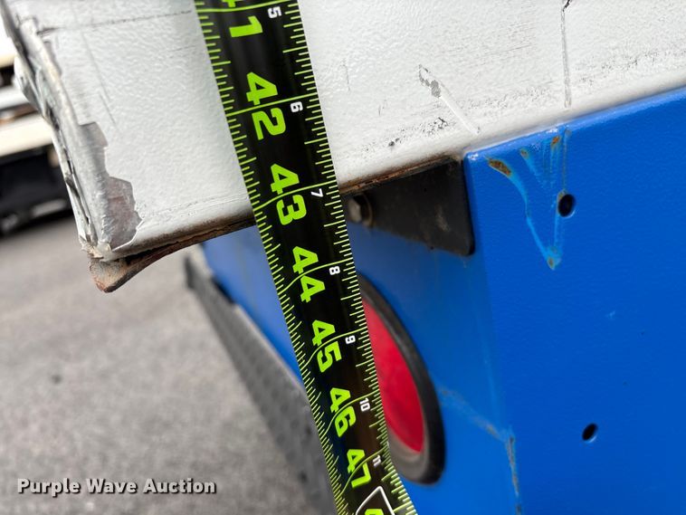 image for item EN5733 Columbia golf cart