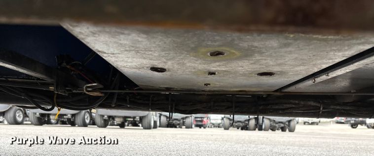 image for item EN5733 Columbia golf cart