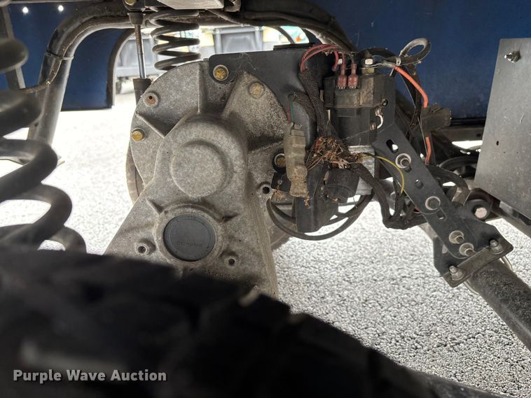 image for item EN5733 Columbia golf cart