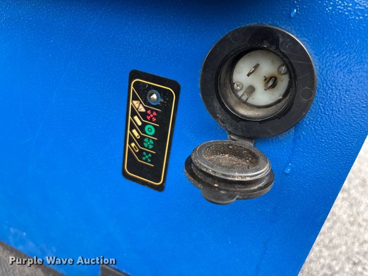 image for item EN5733 Columbia golf cart