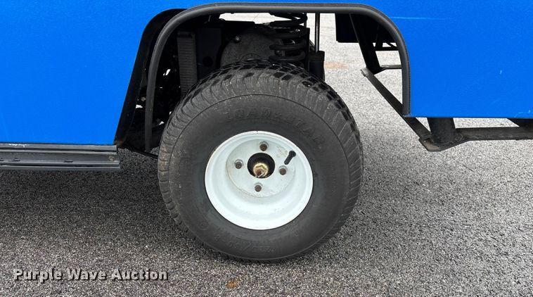 image for item EN5733 Columbia golf cart