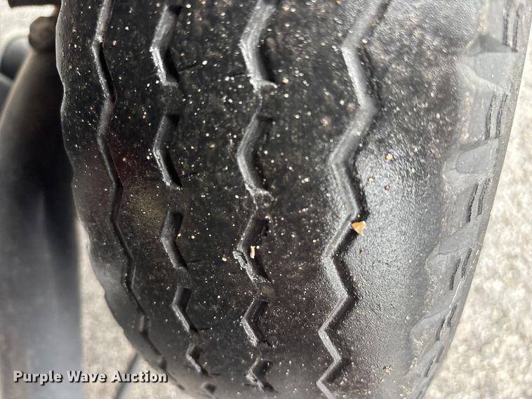 image for item EN5734 Columbia EU4-S-48 golf cart