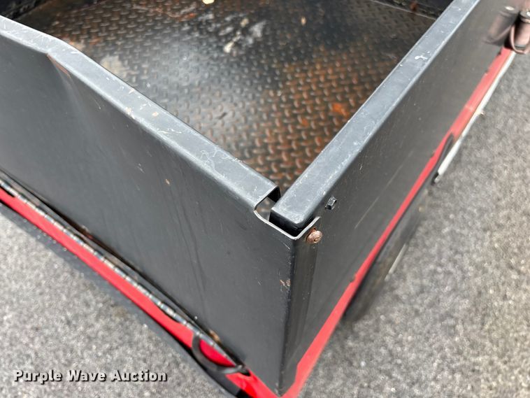 image for item EN5735 Columbia golf cart