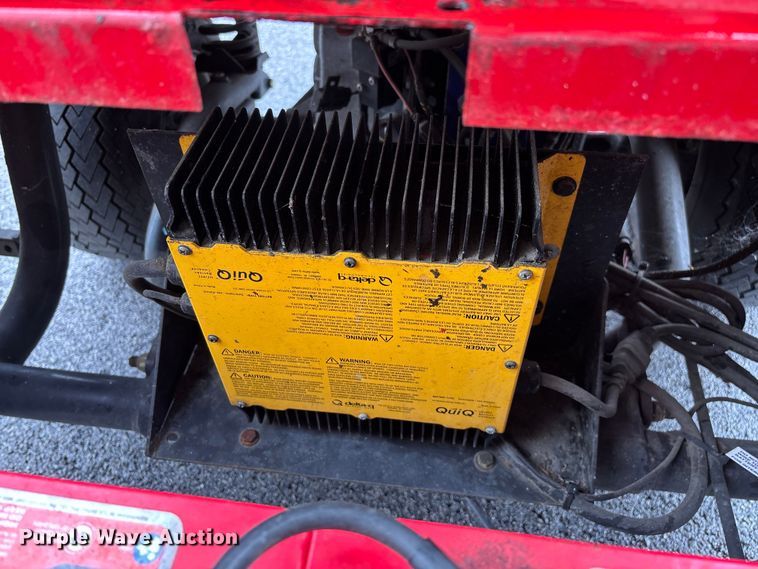 image for item EN5735 Columbia golf cart