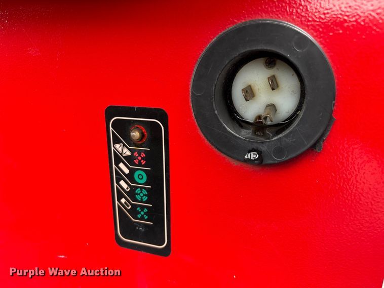 image for item EN5735 Columbia golf cart