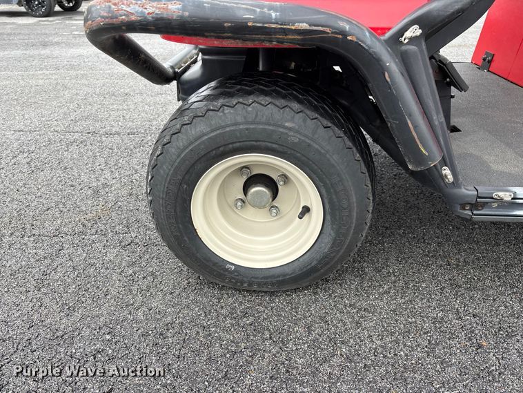 image for item EN5735 Columbia golf cart