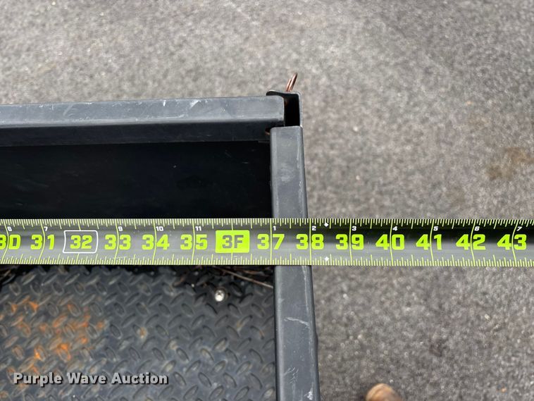 image for item EN5736 Columbia golf cart