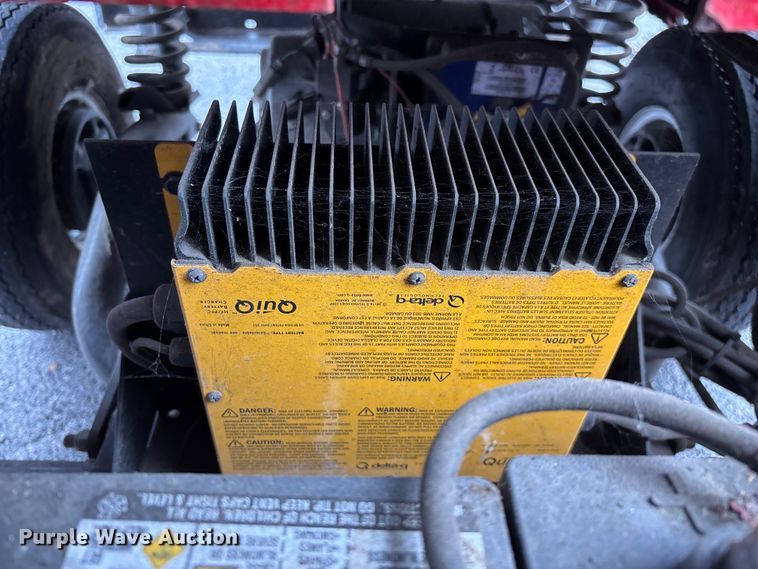 image for item EN5736 Columbia golf cart