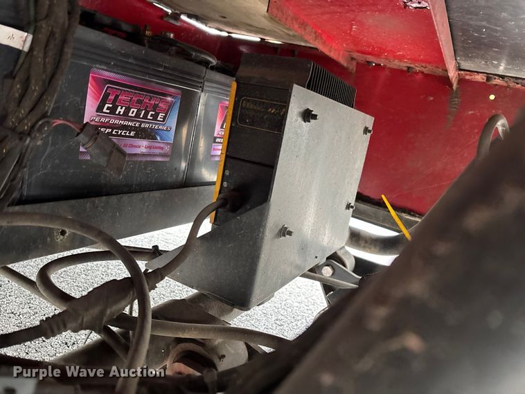 image for item EN5736 Columbia golf cart