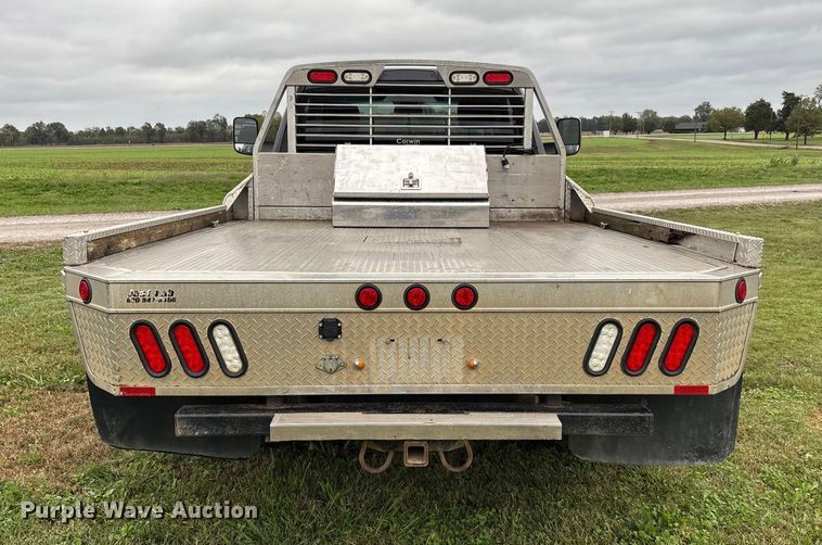 image for item EN5747 2014 RAM 3500 flatbed pickup truck