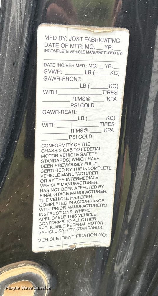 image for item EN5747 2014 RAM 3500 flatbed pickup truck