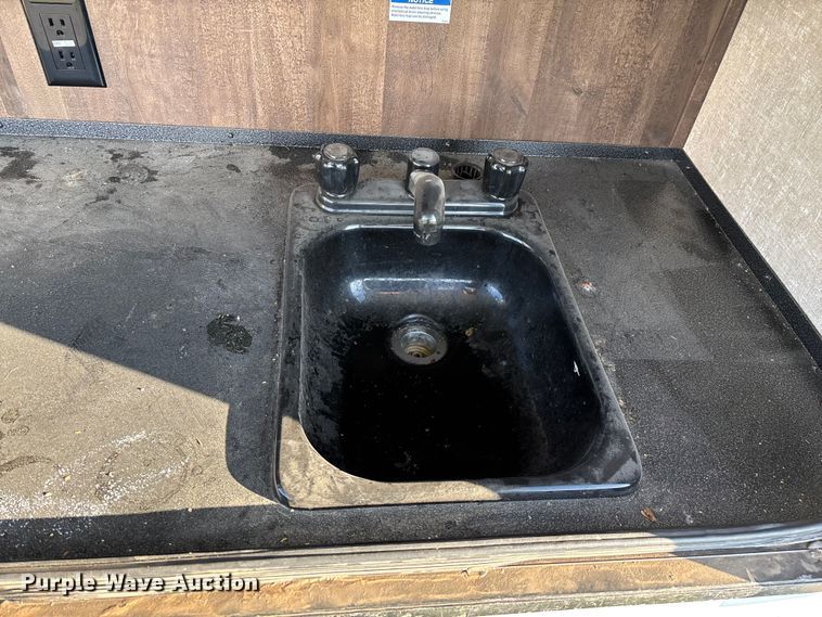 image for item EN5754 2018 Forest River Vibe camper