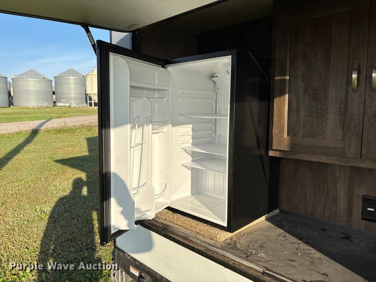 image for item EN5754 2018 Forest River Vibe camper