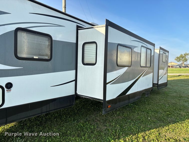 image for item EN5754 2018 Forest River Vibe camper