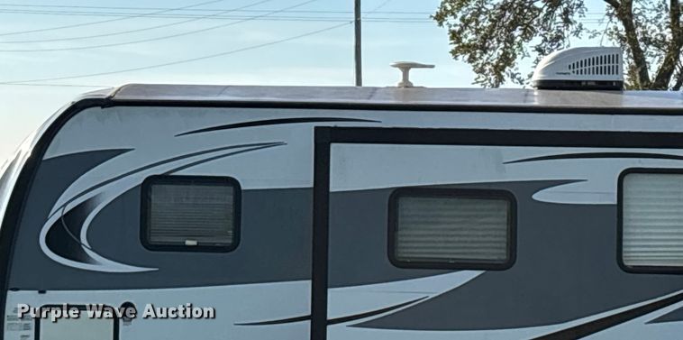 image for item EN5754 2018 Forest River Vibe camper