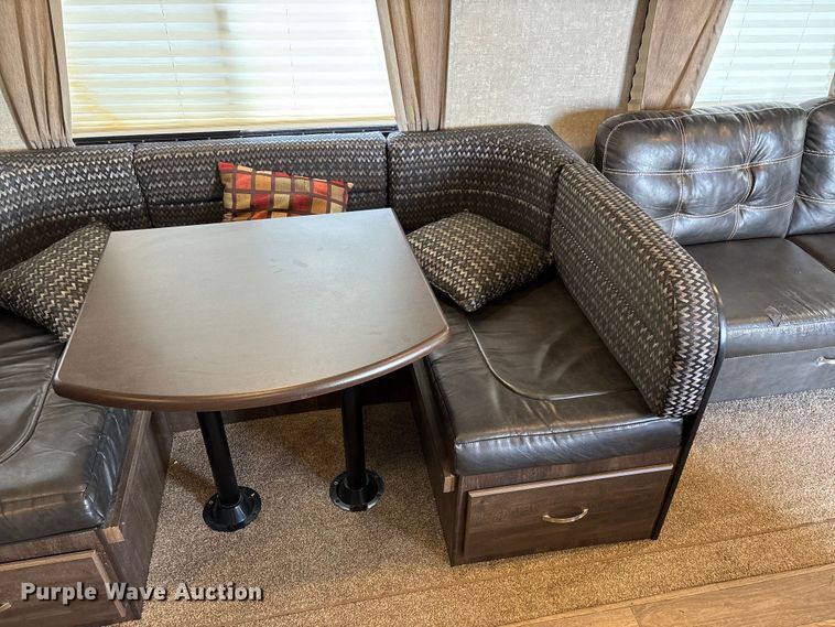 image for item EN5754 2018 Forest River Vibe camper